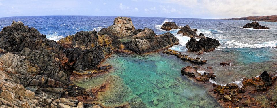 Aruba's Natural Pool on the windward coast